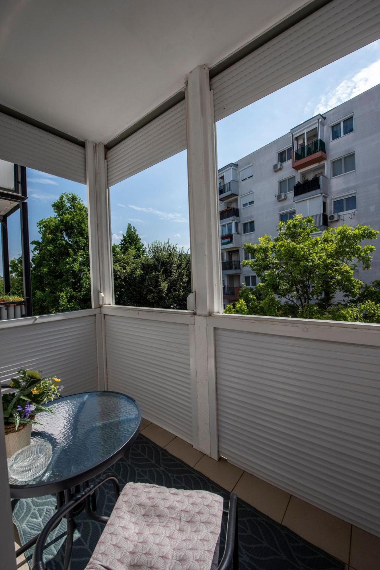 Inci Apartman Печ Экстерьер фото